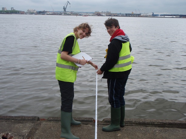 Joe and Jenny measuring